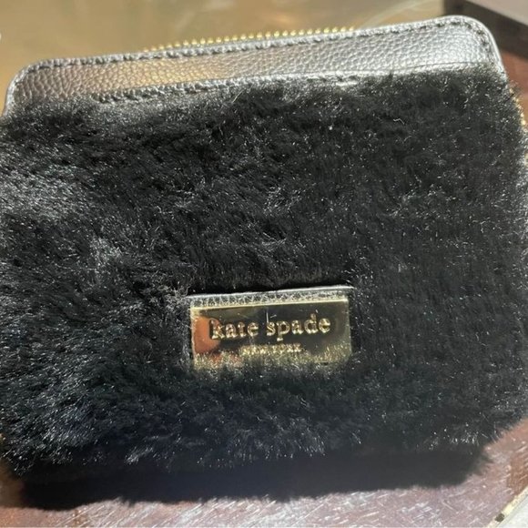 COPY - Black Kate Spade Wallet - Picture 1 of 1